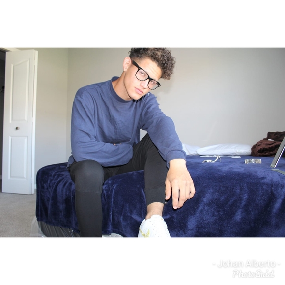 Meet your Posher, Johan - Picture 1 of 1